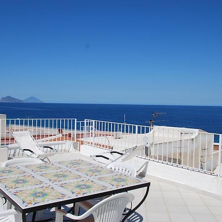 Vulcanoconsult Appartamenti Spiaggia Lipari  Habitación foto