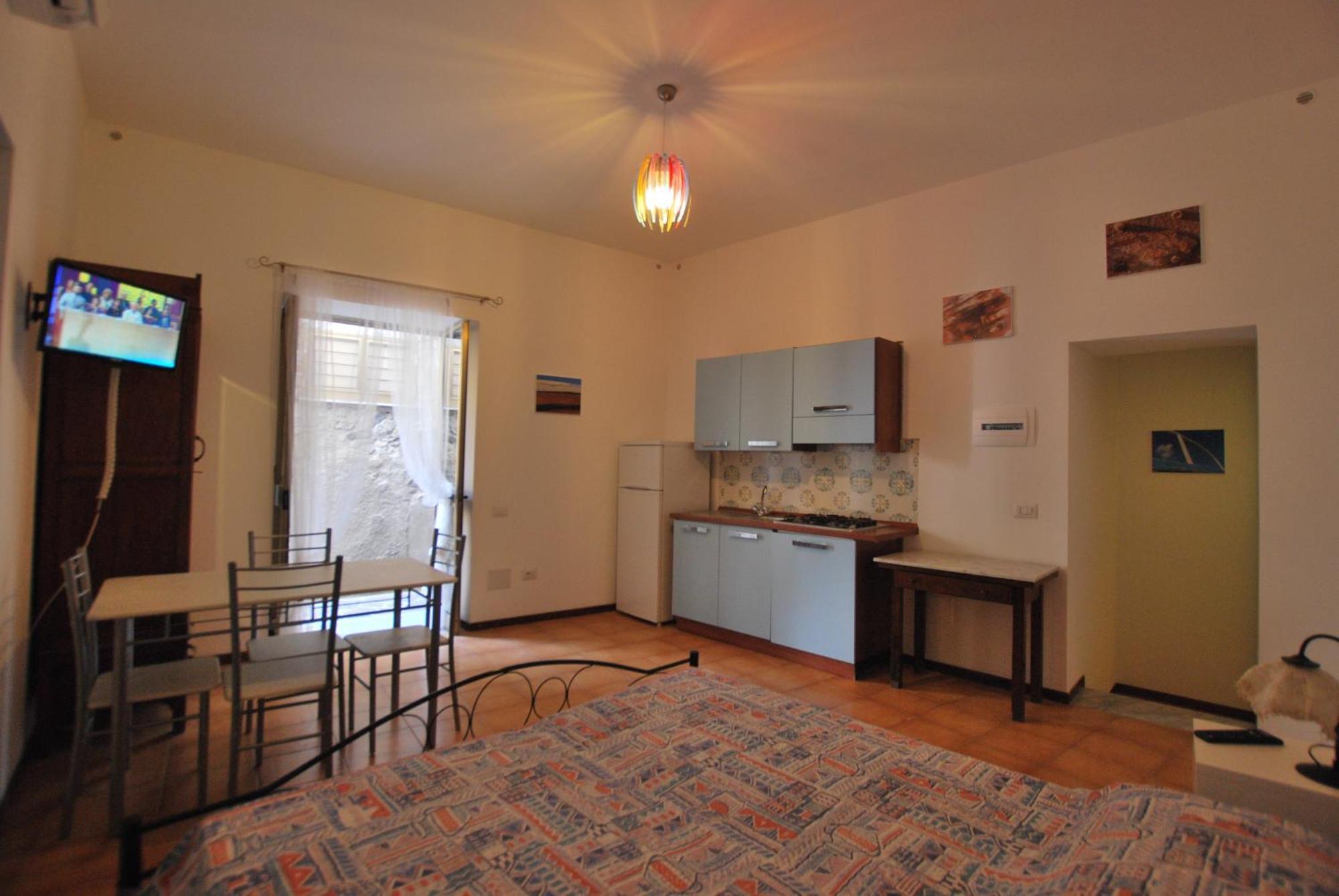 Vulcanoconsult Appartamenti Spiaggia Lipari  Habitación foto